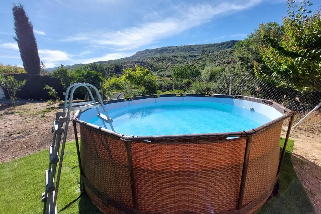 La Huerta Del Castillo Con Su Caz De Agua - Enjoy Life & Relax Castillo de Locubín Exterior foto